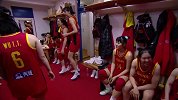 女篮赢球队员心情愉快 三将更衣室斗舞惊艳众人
