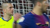 巴萨3人快速反击 苏神半单刀左脚爆射中柱