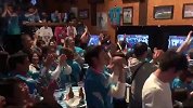 鸟栖砂岩酒吧应援团 球迷得知保级成功瞬间炸锅