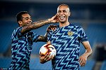 米兰达35岁生日快乐！巴西铁卫成苏宁易购后防定海神针