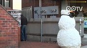 史上最搞雪人，吓坏路人