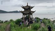浙江象山松兰山景区，海里发现失踪女孩子的遗体