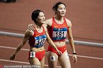 现场实拍女子200米决赛 中国女飞人韦永丽摘铜