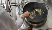 应广大网友需求，今天炒饭不放酱油