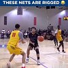 史上最诡异扣篮不进！小哥两次暴扣皮球从球网弹出