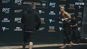 惠特克UFC243公开训练 坐镇主场五星哥能否捍卫荣耀？
