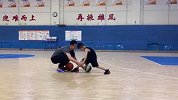 辽宁男篮后继有人！赵继伟亲自带领韩德君儿子练运球
