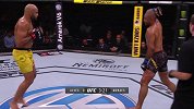 UFC237副赛：阿尔维斯VS塞尔吉奥-莫拉斯