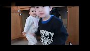 [搞笑]兄妹俩互掐