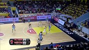 CBA-1617赛季-常规赛-第3轮-布拉奇助攻周琦双手爆炸灌筐-花絮