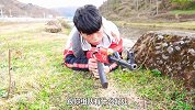 绝地求生真人版：在游戏里遇到跟自己一样的人