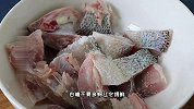 广东有名的清蒸鱼，原来这一个做法吃着才过瘾，6分钟出锅太香了