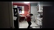 老爸拍小儿子跳舞！这孩子MJ附体了！（搞笑自拍）
