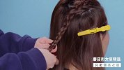 学明星发型：教你易烊千玺的戴发带头，女生帅起来拦都拦不住！