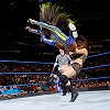 WWE-17年-SD第957期：女子双打赛 夏洛特&娜欧米VS暴怒小队-单场