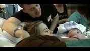 [育儿]新生宝宝诞生的那一刻实拍跟踪
