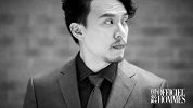张震落拓从容登《时装男士》七月封面