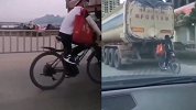 广东14岁少年多次借力大货车骑行 网友：急刹车就到一个世界
