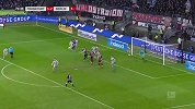 第74分钟法兰克福球员罗德射门 - 被扑