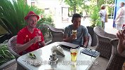 比利时巴拿马球迷把酒言欢 巴拿马球迷最怕卢卡库