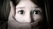 校内遭侵害女生已获涉事4名男生家长赔偿 父亲想让她学跆拳道