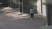 【黑龙江】1年打赏9万见面却遭漠视 男子上门报复锤晕女主播