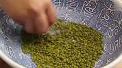 煮绿豆时候加上它，绿豆几分钟快速煮烂开花，简单快速，值得尝试