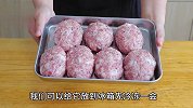 外面5块钱一碗的肉坨汤，在家做也能鲜嫩好喝，做法简单又营养！