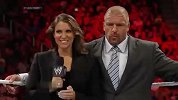 WWE-14年-RAW第1096期：RAW总经理惨遭免职 红魔之火再燃擂台-花絮
