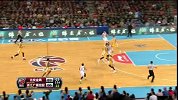 CBA-1314赛季-季后赛-1/4决赛-第3场：马布里助攻莫里斯上篮得分还造成对方犯规-花絮