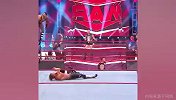 WWE擂台人肉轰炸！这招屡试不爽太管用