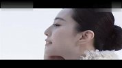 这个飞行员有勇气 开起了花式客机
