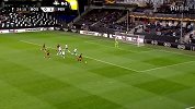 第25分钟埃因霍温球员吕克·德容射门 - 打偏