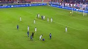 中国足协杯-14赛季-淘汰赛-半决赛-第1回合：第14分钟黄牌 申花莫雷诺穿花绕布造成对方犯规-花絮