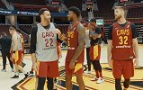 塞克斯顿小南斯组双核！骑士队内对抗赛上演
