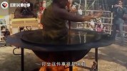 泰国最牛的僧人，能一直坐在油锅里被“煮”，观众直接说出原理