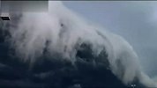 旅游-实拍美国弗吉尼亚州壮观风暴云犹如海啸来袭