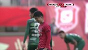 陕西队久攻不下尝试远射 李营健远距离吊射险些得手
