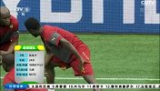 世界杯-14年-小组赛-A组-第3轮-喀麦隆队赛前热身埃托奥言传身教-花絮