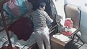 闷死老人保姆是黑护工 丈夫：她曾患精神疾病 没文化