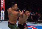 宋亚东UFC精彩KO！一记右拳干翻对手