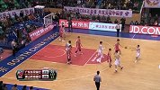 CBA-1415赛季-常规赛-第25轮-周鹏晃过克拉夫索夫 拉杆上篮得分（广东vs佛山）-花絮