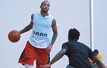 这竞技状态重返NBA没问题！埃利斯野球场大展身手越来越妖