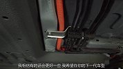 秦100后悬变为多连杆，看到模仿凯美瑞，我们就放心了
