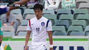 亚洲杯-15年-小组赛-A组-第2轮-第23分钟解围 韩国金贤秀与金英权合力阻击科威特反击-花絮
