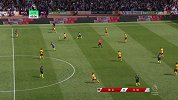 曼城中场再次传球失误！狼队长传打穿防线 内维斯跟进爆射踢偏