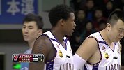 CBA-1415赛季-季后赛-总决赛-第1场-韩德君左侧接球上篮被莫里斯按住了-花絮