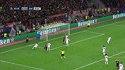 欧冠-1617赛季-小组赛-第3轮-第67分钟射门 热刺发功进攻 勒沃库森门将莱诺高接抵挡再立功-花絮