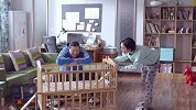 爸爸快长大：加班加点做得婴儿床很像那回事，实在是太牛的