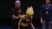 秀！UFC萌妹子称重仪式变身超级赛亚人